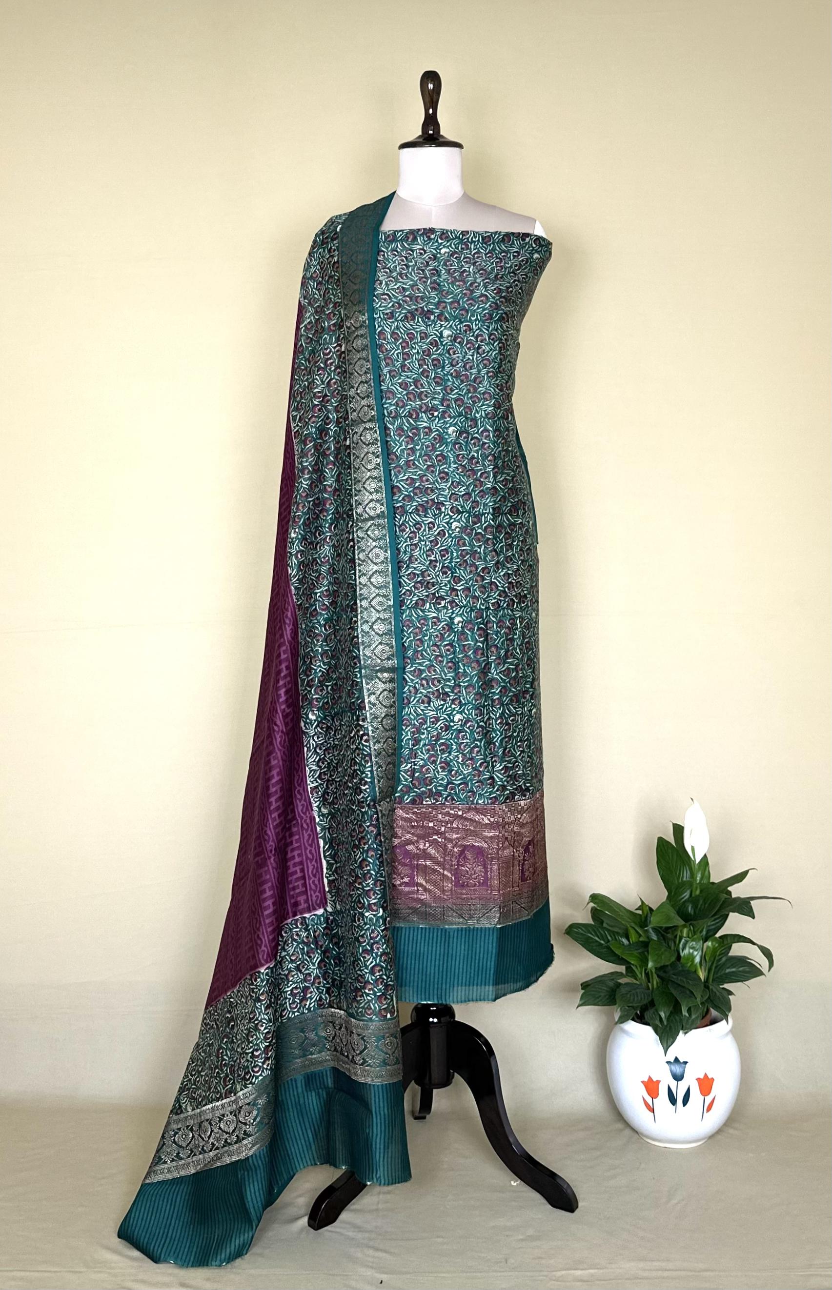 Green and Hot Pink Kalamkari Print Handloom Maheshwari Silk with Zari Weaving Border Unstitched Suit - Kalamusk LCA072