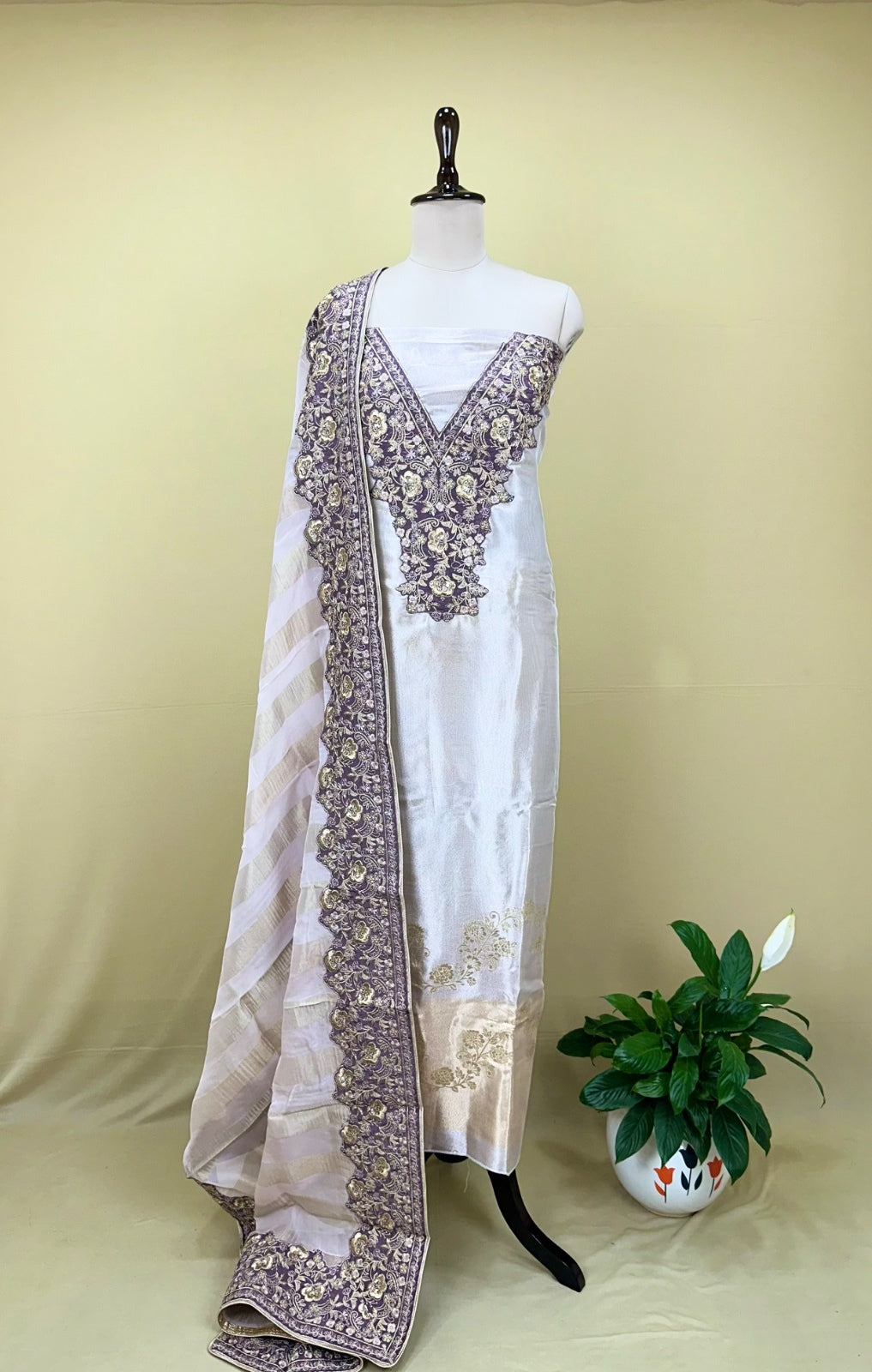 Silver Tissue Zardozi Bead Golden Thread Work with Banarsi Border Unstitched Suit